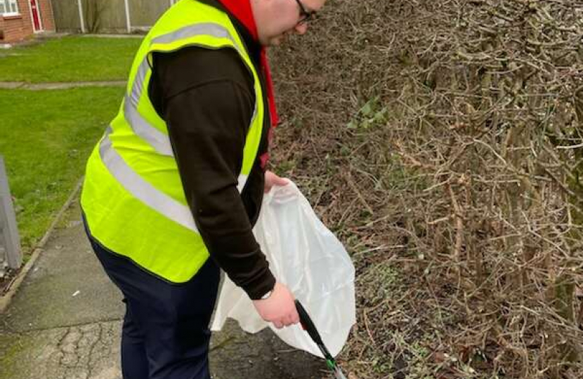 Luke Sharples Litter Pick