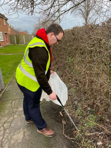 Luke Sharples Litter Pick